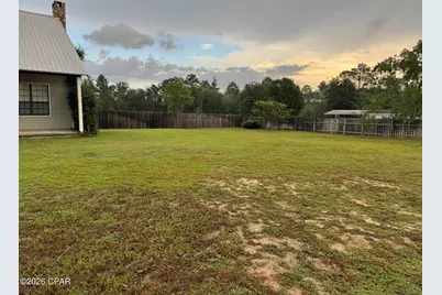 419 Spikes Road, Southport, FL 32409 - Photo 3
