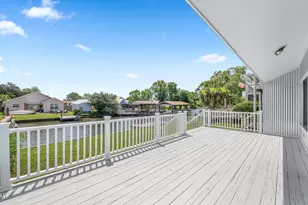 1319 Capri Dr, Panama City, FL 32405 - Photo 9