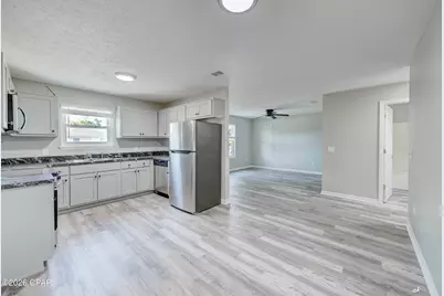 3712 Burnham Way, Panama City, FL 32405 - Photo 11