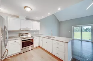 5010 Hickory St, Panama City, FL 32404 - Photo 7