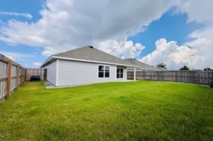 290 Bayou Bend Ln, Callaway, FL 32404 - Photo 25