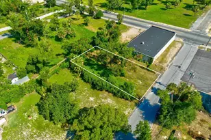 622 Harmon Ave, Panama City, FL 32401 - Photo 1