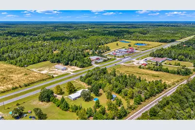 18738 Highway 231, Fountain, FL 32438 - Photo 13