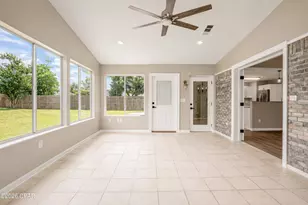 924 Agnes Scott Cir, Panama City, FL 32405 - Photo 23