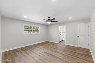 1025 Edison Ave, Alford, FL 32420 - Photo 17