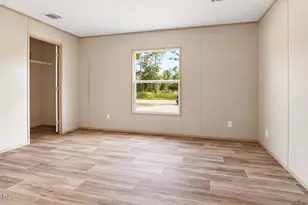 420 Hickory Bluff Cir, Southport, FL 32409 - Photo 17