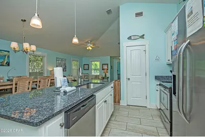 22520 Hilltop Avenue, Panama City Beach, FL 32413 - Photo 17