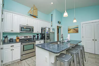 22520 Hilltop Avenue, Panama City Beach, FL 32413 - Photo 13