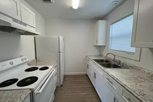 2503 W 10th St, Panama City, FL 32401 - Photo 3