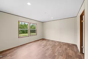13721 Mallard Ave, Fountain, FL 32438 - Photo 17
