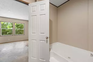 13816 Mallard Ave, Fountain, FL 32438 - Photo 21