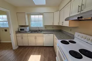 4012 Woodridge Rd, Panama City, FL 32405 - Photo 9