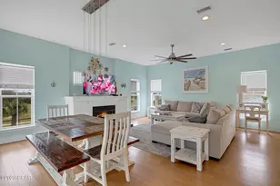621 Lyndell Ln, Panama City Beach, FL 32407 - Photo 15