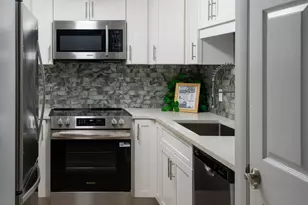 1029 Bradley Cir, Lynn Haven, FL 32444 - Photo 3