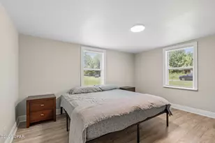 8034 Riley Rd, Southport, FL 32409 - Photo 15