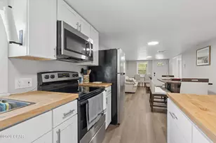 8034 Riley Rd, Southport, FL 32409 - Photo 11