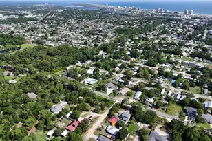 8516 Laird St, Panama City Beach, FL 32408 - Photo 5