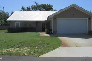 1401 Twin Pines Ln, Panama City, FL 32404 - Photo 1