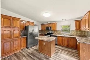 8306 Hwy 2301, Youngstown, FL 32466 - Photo 19