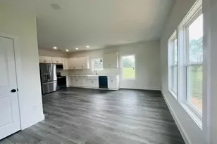 2142 Buckhead Dr, Grand Ridge, FL 32442 - Photo 15