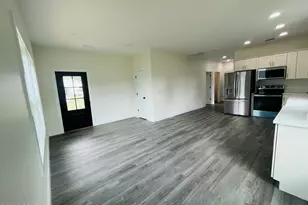 2142 Buckhead Dr, Grand Ridge, FL 32442 - Photo 5