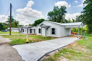 1030 Pelham Ave, Graceville, FL 32440 - Photo 3