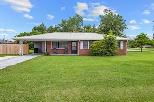 709 W 5th St, Lynn Haven, FL 32444 - Photo 15
