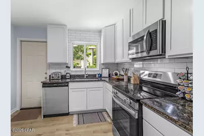 709 W 5th Street, Lynn Haven, FL 32444 - Photo 5