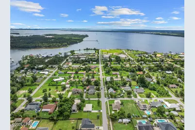 709 W 5th Street, Lynn Haven, FL 32444 - Photo 29