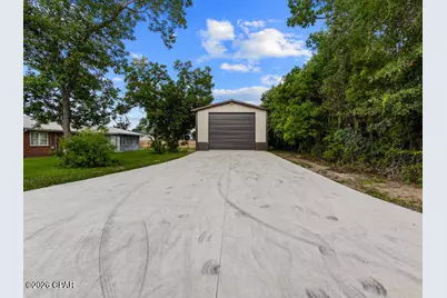 709 W 5th Street, Lynn Haven, FL 32444 - Photo 19