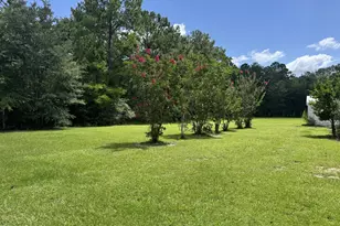 1929 N Holmes Creek Rd, Graceville, FL 32440 - Photo 37