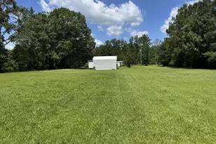 1929 N Holmes Creek Rd, Graceville, FL 32440 - Photo 45