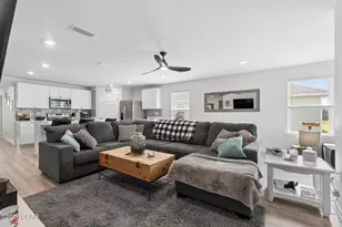 3151 Rachel Pl, Southport, FL 32409 - Photo 7