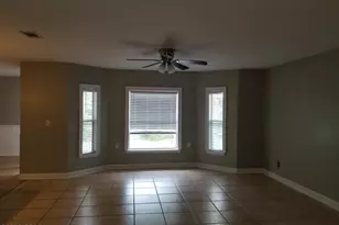 202 Castile Cir, Panama City Beach, FL 32413 - Photo 11