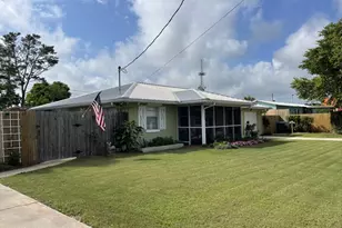 313 Jasmine Pl, Panama City Beach, FL 32413 - Photo 5