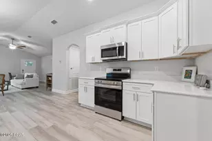 11403 Godart St, Panama City, FL 32404 - Photo 9