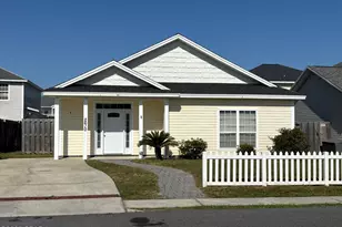 2610 Avondale Ct, Panama City, FL 32404 - Photo 1