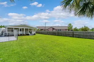 7414 Walker Dr, Panama City, FL 32404 - Photo 5