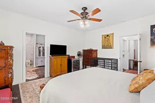 242 15th St, Apalachicola, FL 32320 - Photo 23
