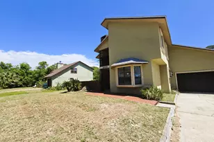 3625 E Ohenry Dr, Panama City, FL 32408 - Photo 1