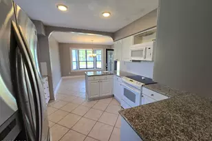 3625 E Ohenry Dr, Panama City, FL 32408 - Photo 7