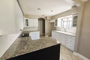 3625 E Ohenry Dr, Panama City, FL 32408 - Photo 5