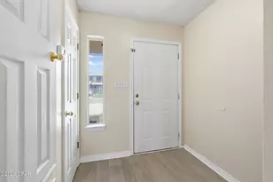 1818 Whispering Oaks Ln, Fort Walton Beach, FL 32547 - Photo 9