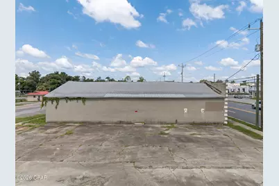 1229 Jackson Avenue, Chipley, FL 32428 - Photo 15