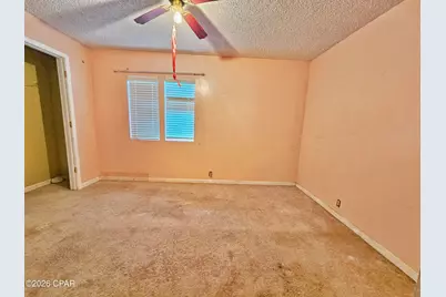 6915 Oak Street, Grand Ridge, FL 32442 - Photo 9