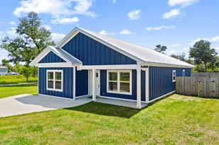 721 Arrow St, Panama City, FL 32404 - Photo 1