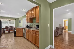4122 Highland Ave, Chipley, FL 32428 - Photo 7