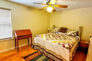 165 Moss Ave, Vernon, FL 32462 - Photo 9
