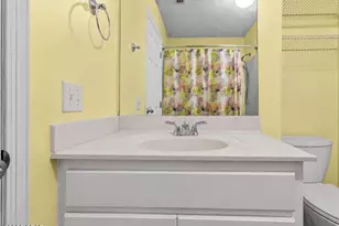 716 E 24th St, Lynn Haven, FL 32444 - Photo 15