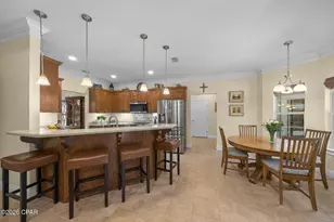 704 E 13th St, Lynn Haven, FL 32444 - Photo 17